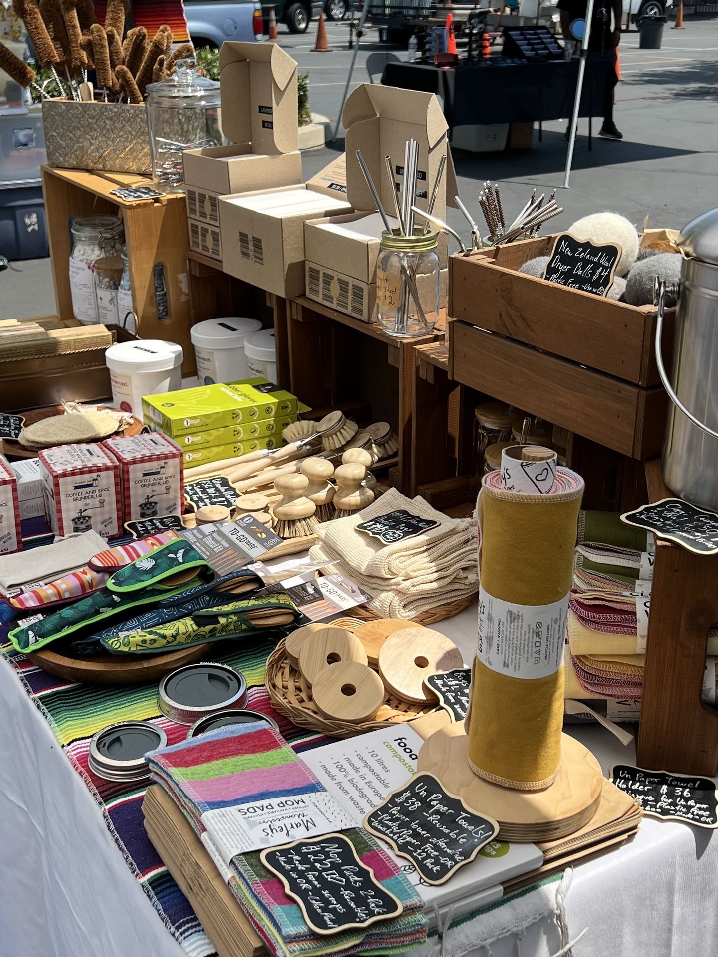 Cariño Botánica, Pomona Farmers Market