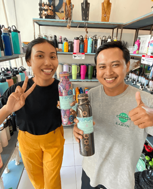 Bottles for Earth, Credits: Bottles for Earth