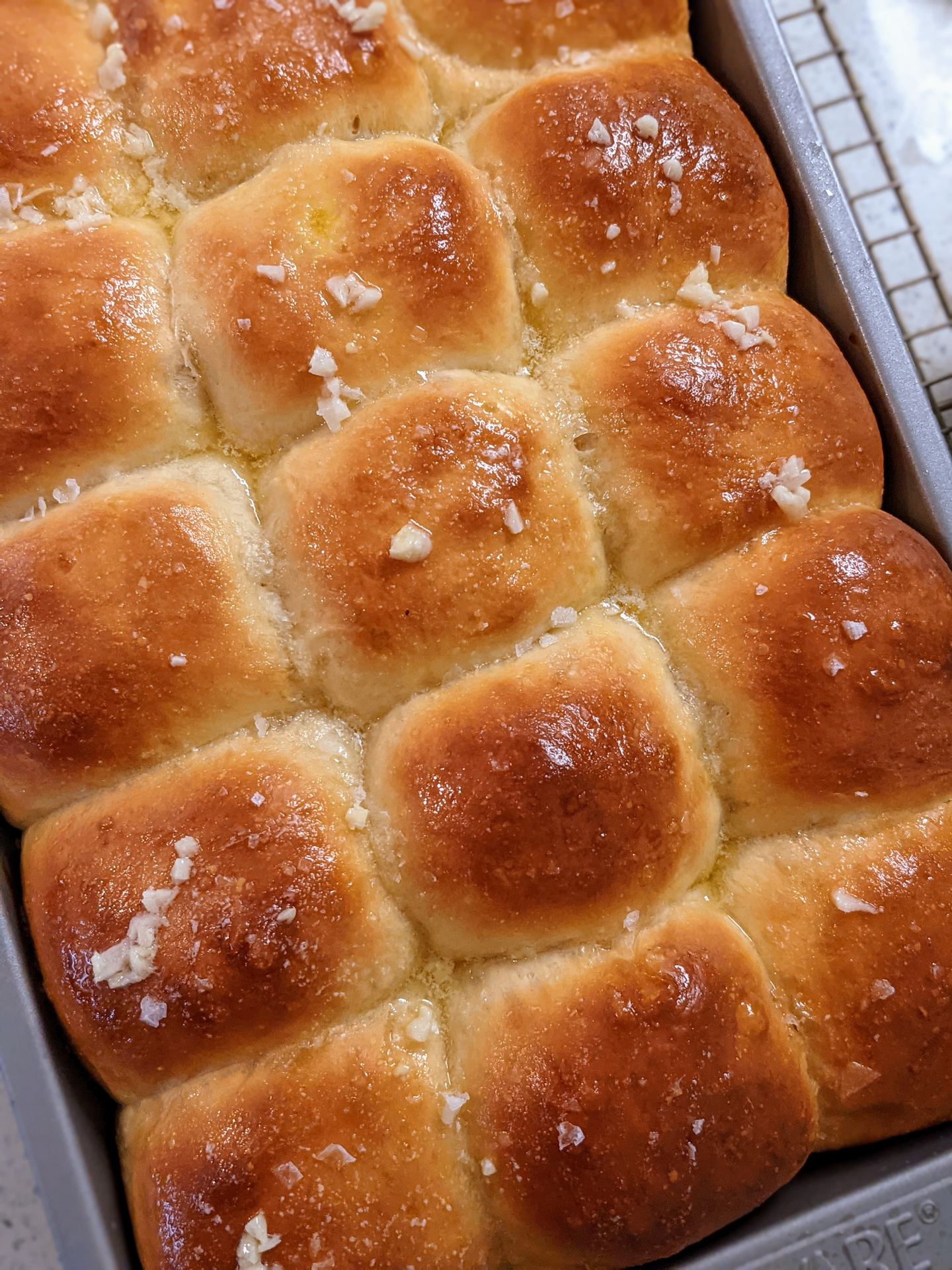 Dinner rolls