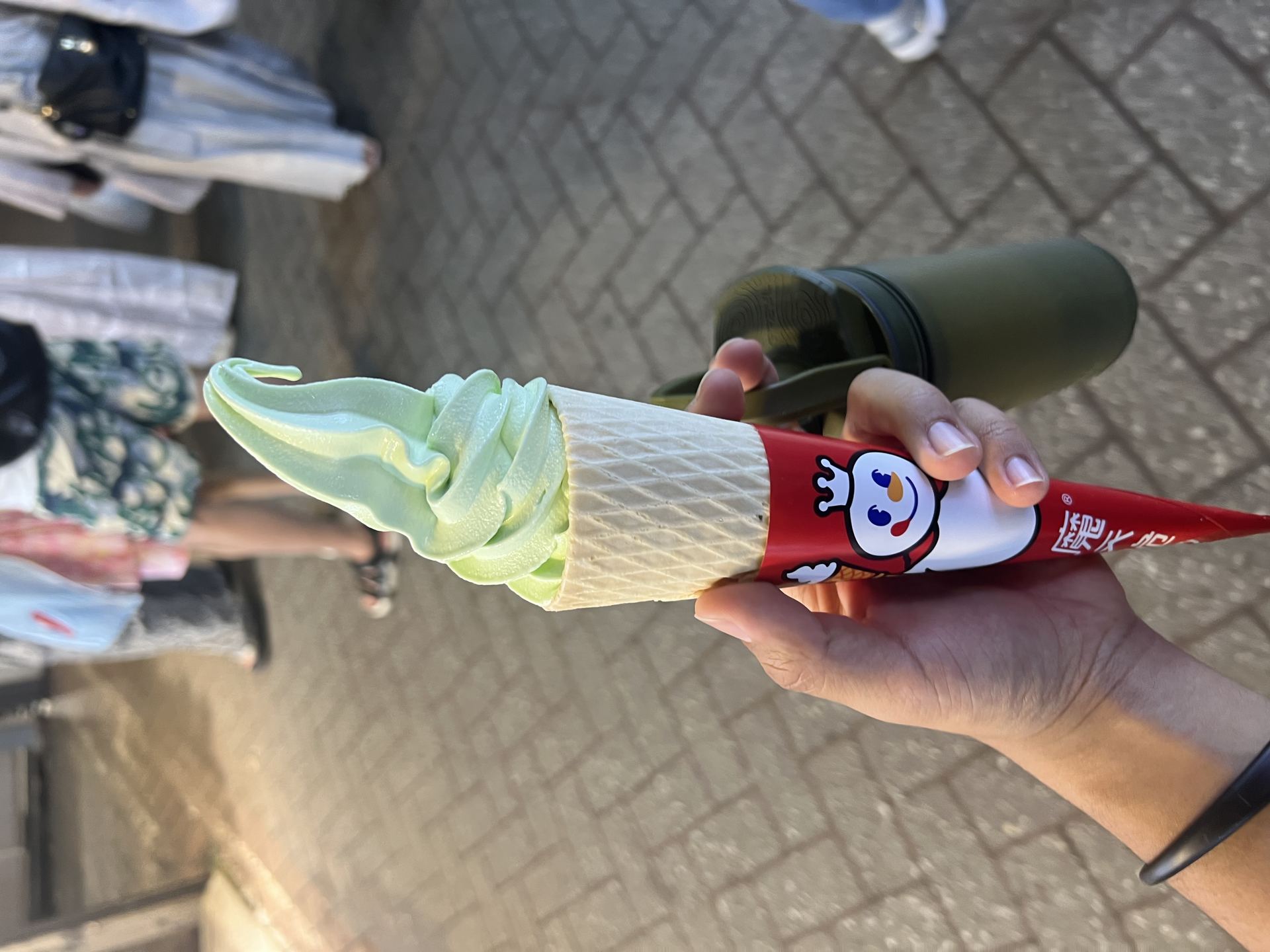 Mixue Pagoda Street Dessert