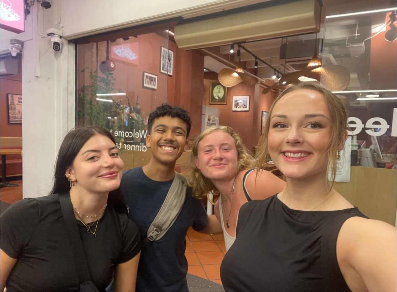 Dinner with New Friends, Camille, Pauline, Katie