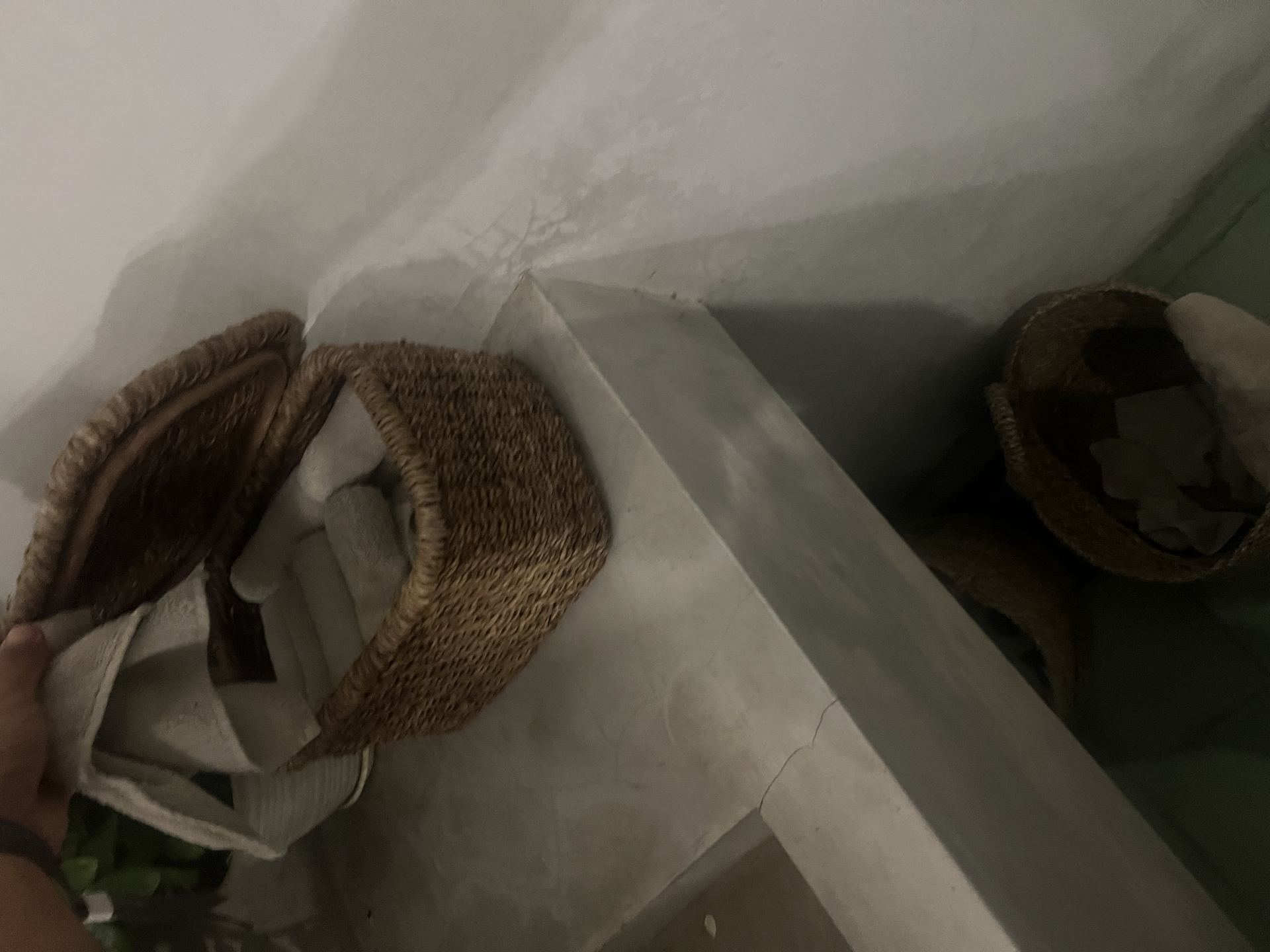 Pali Restroom Hand Towels