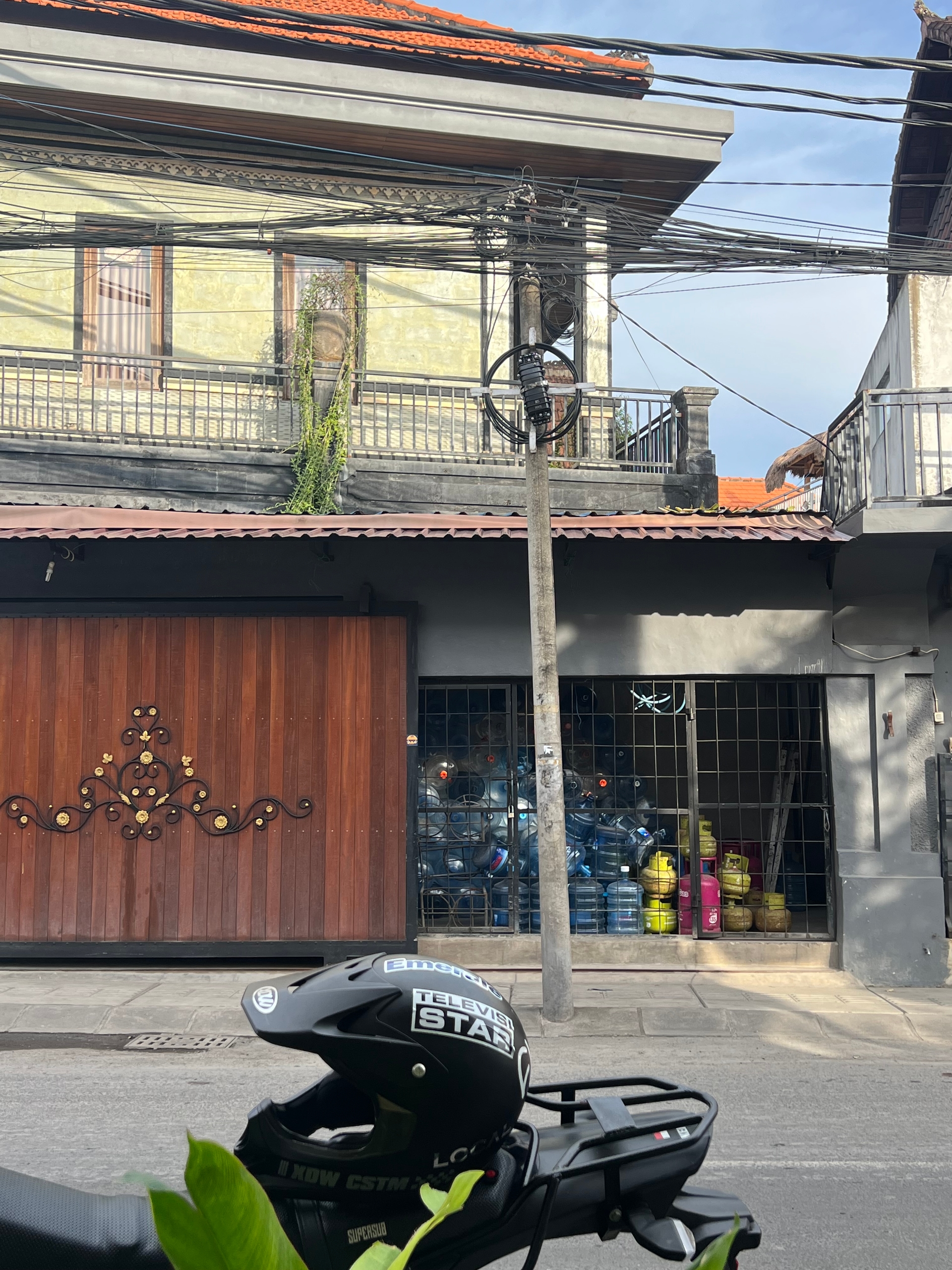 Water and Gas Storage